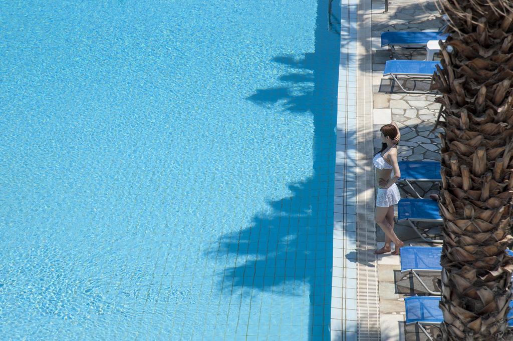 Manis Inn Náusza Kültér fotó